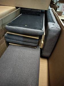 lot 1795 image: Upholstered Full Sized Bed