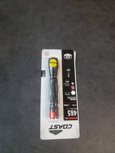 lot 4829 image: Coast G36 465 Lumens Alkaline Battery Dual Power LED Handheld Flashlight.