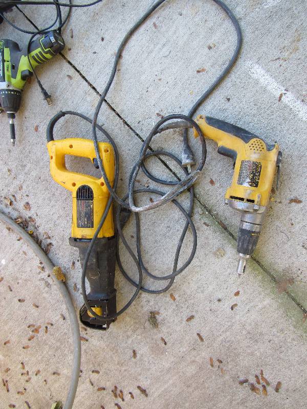 lot 1187 image: Pair Of Dewalt Corded Tools