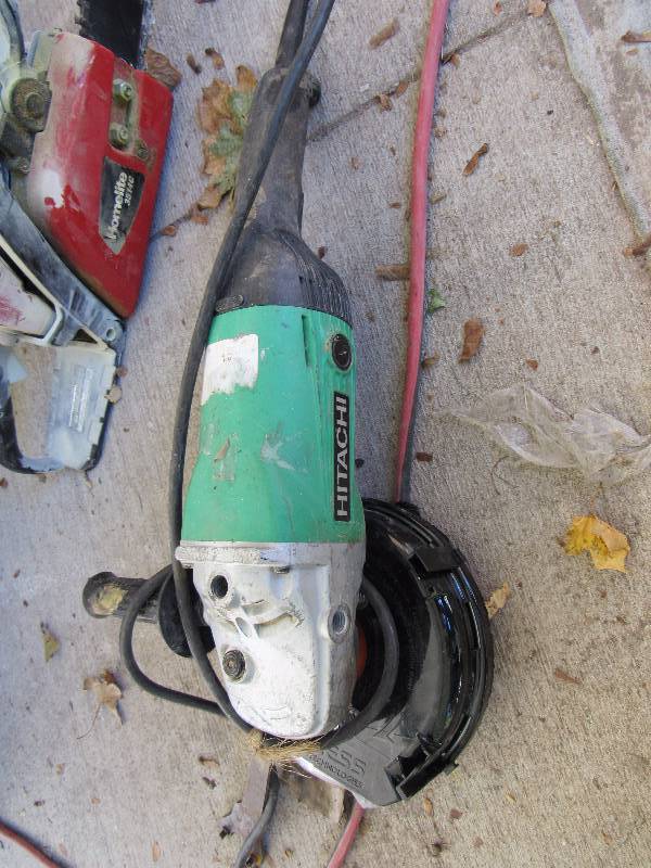lot 1188 image: Hitachi 7 Disc Grinder