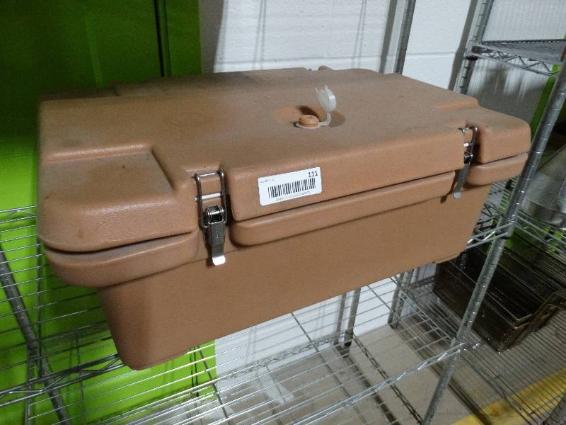 lot 111 image: Cambro insulated box