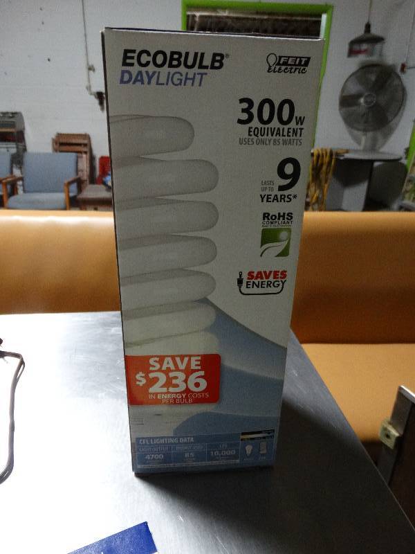 lot 114 image: New in box- 85 watt Ecobulb- 4700 lumens