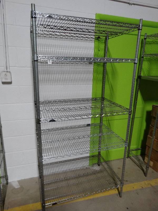lot 123 image: 5 shelf metro rack