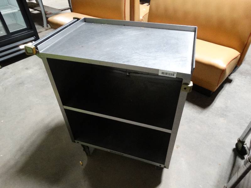 lot 132 image: Stainless steel bus cart on wheels.