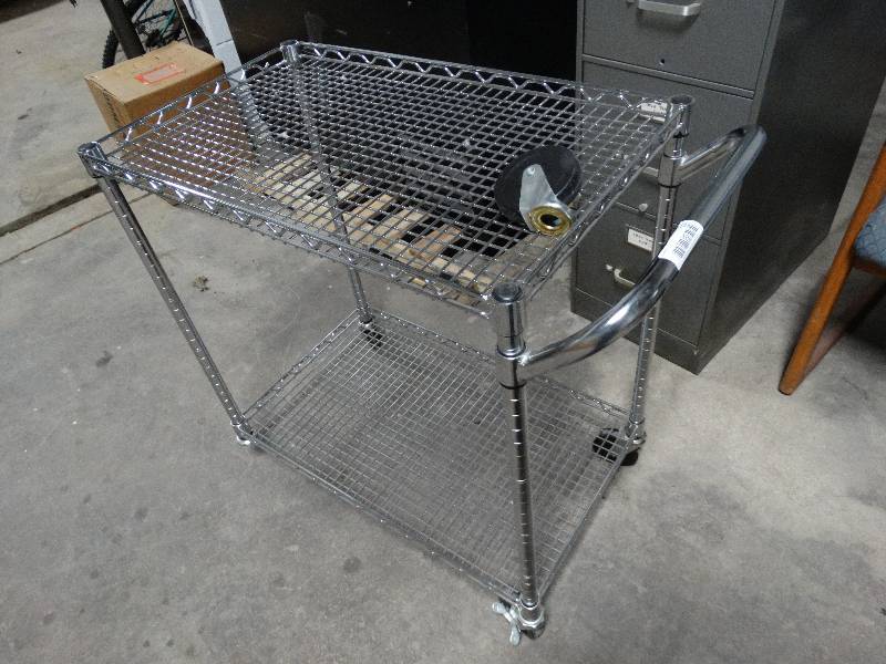 lot 137 image: Metro style bus cart on wheels