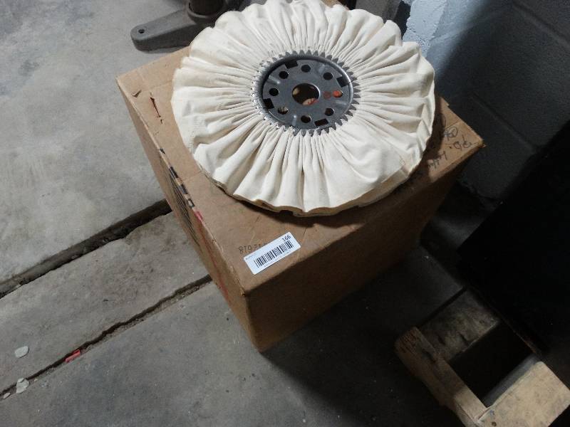 lot 166 image: Case of new buffer wheels-