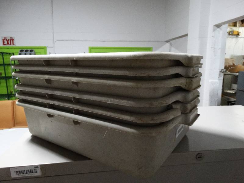 lot 174 image: 6 bus tubs
