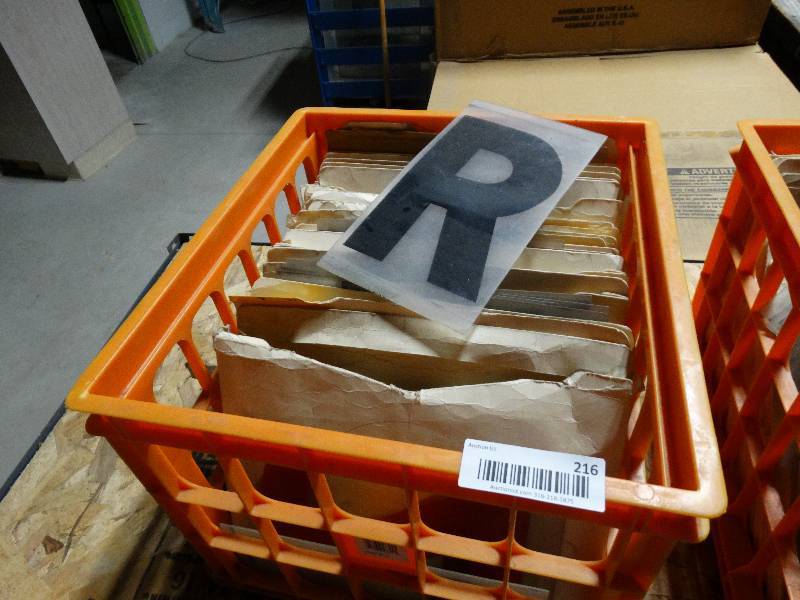 lot 216 image: Lot of various sign letters numbers