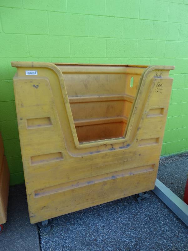 lot 234 image: Large plastic laundry cart on wheels.
