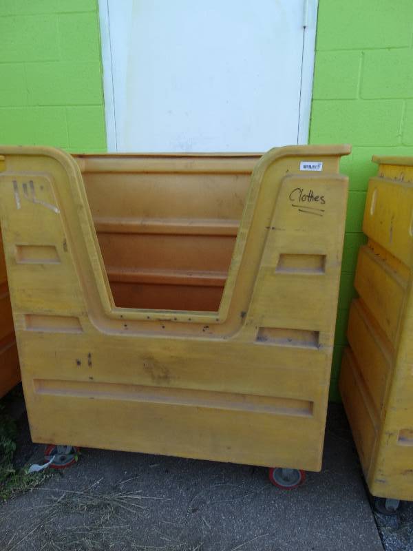 lot 235 image: Large plastic laundry cart on wheels.