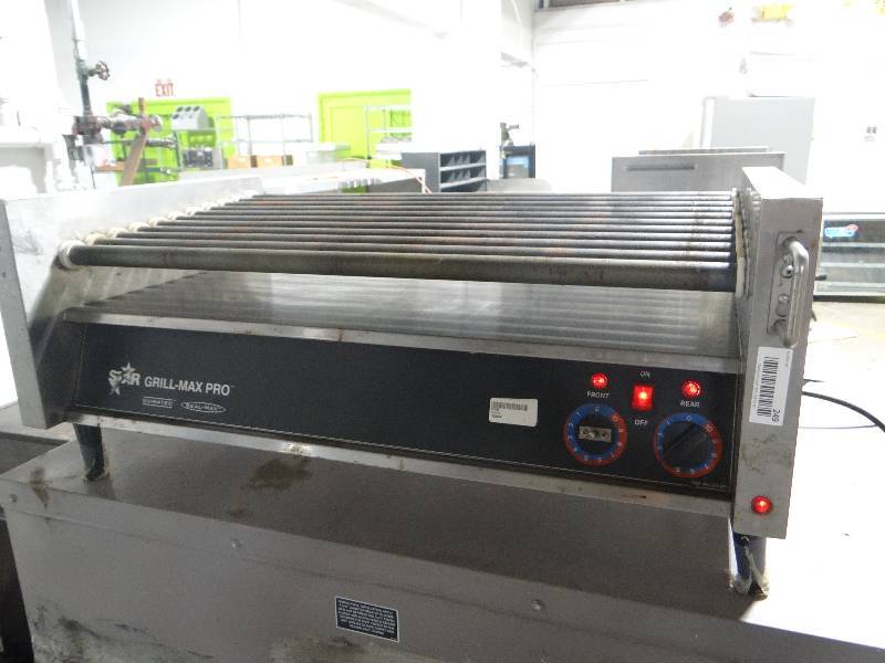 lot 249 image: Star Grill-Max Pro hot dog roller grill