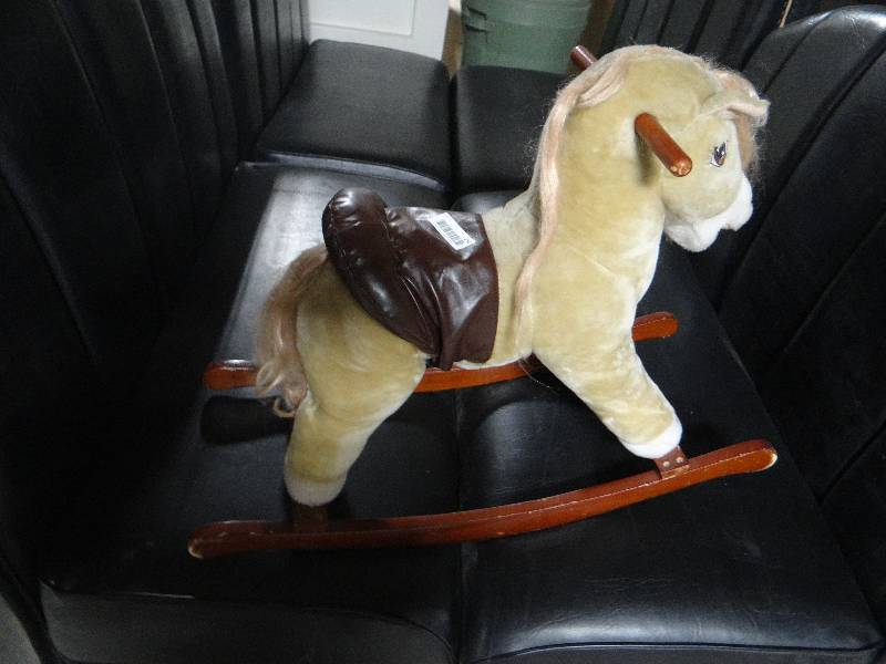 lot 256 image: Childs rocking horse