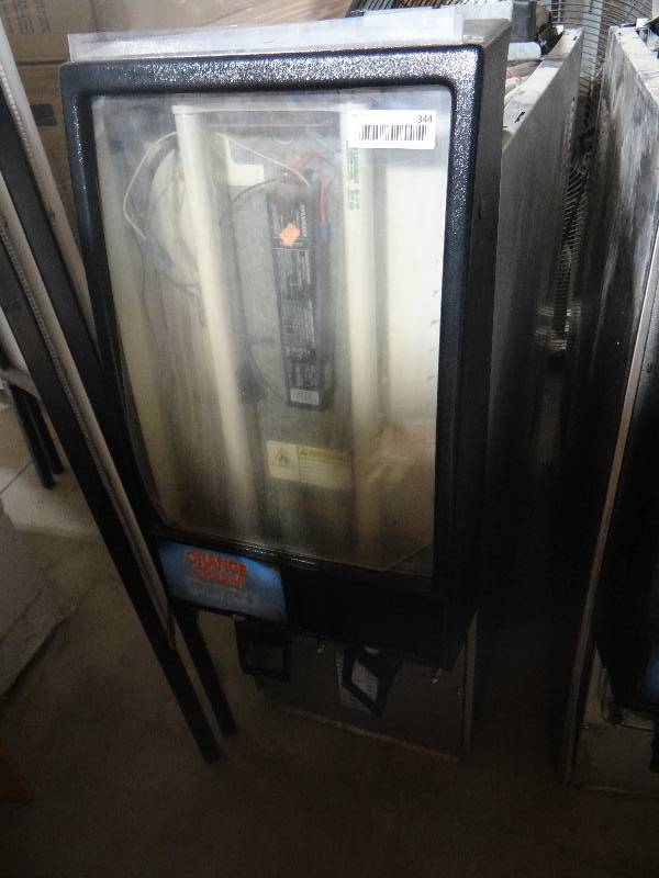 lot 344 image: Cornelius Freezoni 2 head slushy machine w stand