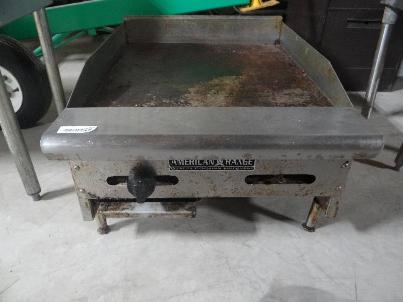 lot 362 image: American Range gas 24 flat grill