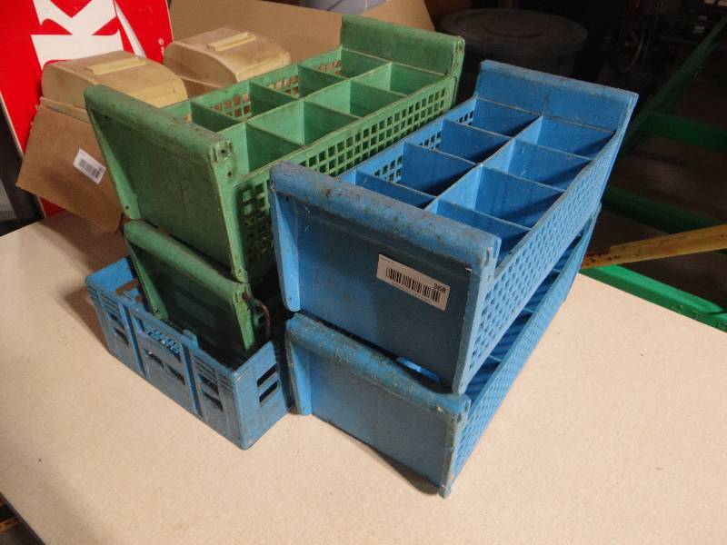 lot 368 image: 5 silverware dishwasher racks