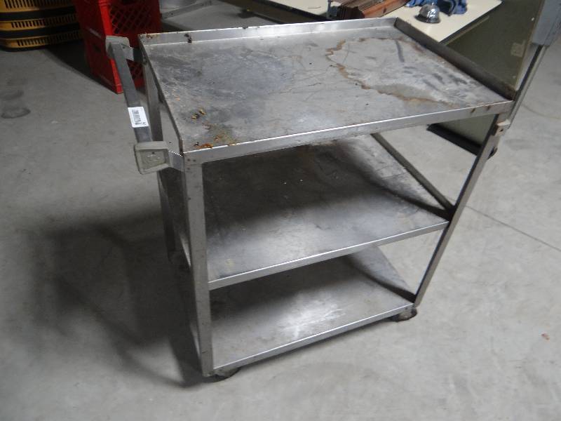 lot 369 image: Stainless steel bus cart on wheels