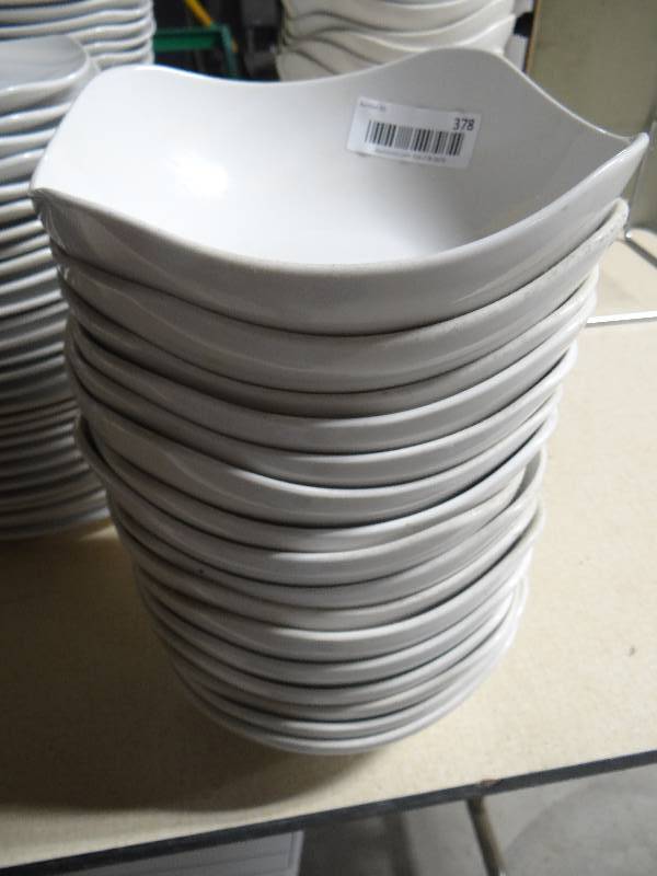 lot 378 image: 17 large heavy bowls