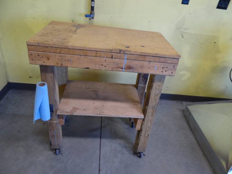 lot 5545 image: 36 X 22Wooden Shop Cart