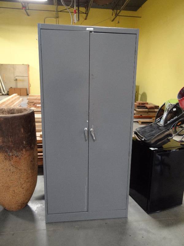 lot 5565 image: Uline 2 Door Industrail Grey Shop Cabinet