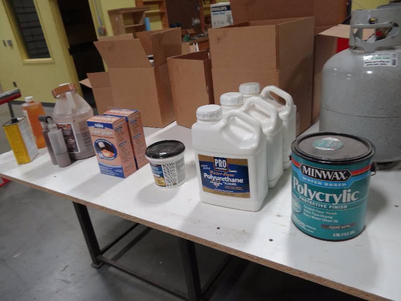 lot 5573 image: Lot Of Wood Finishing ChemicalsStain
