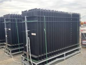 lot 7 image: UNUSED 24 Count 10 Foot Fence Panels W 25 Piece Fence Posts