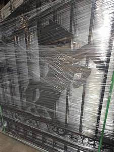 lot 36 image: UNUSED 2024 Greatbear 14 foot Bi-Parting Iron Gate - Horse in the Middle of Gate Frame.