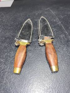 lot 44148 image: 2 4 Fixed Blade Double Edged Dagger Boot Knife Sheath w Clip Wood Handle FS