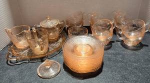 lot 44158 image: Cherry Blossom Pink Depression Glass ruranium glass