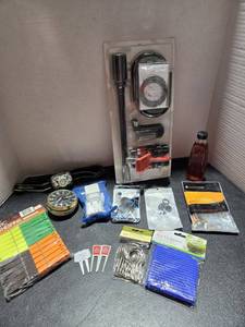 lot 44159 image: Household Items