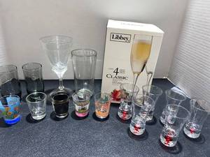 lot 44452 image: Glasses to Stock Your Bar - do Amor shot glasses, flute glasses and more