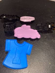 lot 44507 image: Cookie Cutters