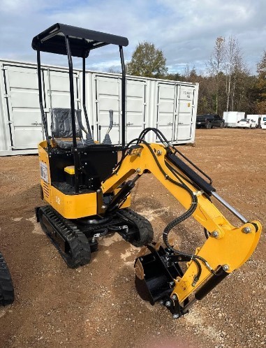 lot 199 image: Unused Landhero LDH-KV16 Mini Excavator