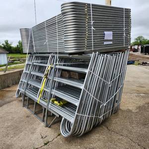 lot 1403 image: Unused 2024 10 FT-G (56pcs) Powder Coated sheep Corral