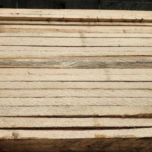 lot 3311 image: 1 x 4 Pine Bunk