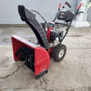 lot 3317 image: CRAFTSMAN Select 26-In Two-Stage Self-Propelled Gas Snow Blower