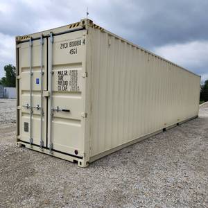 lot 3347 image: 40 Ft Container with Fork Pockets