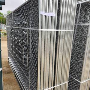 lot 1411 image: Unused 2024 (20pcs) 6 x 10FT Pieces Portable Construction Fencing&nbsp