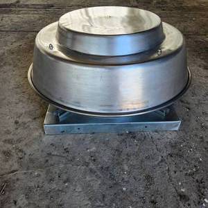 lot 40002 image: Dayton 14 inch D.D. Exhaust Axial Power Roof Ventilator