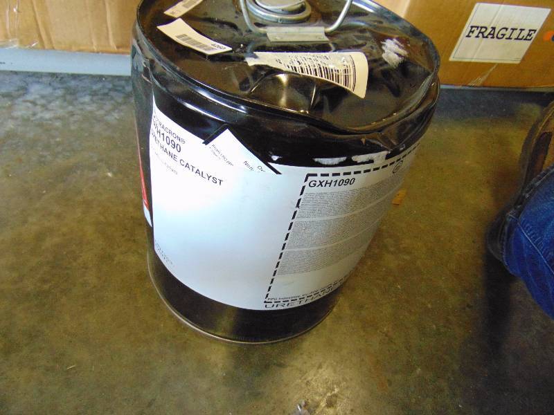 lot 4260 image: (5) Gallon Spectrum GXH19090 Urethane Catalyst