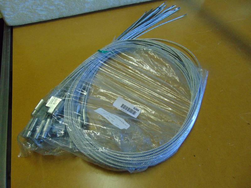 lot 4284 image: (25) ct lot 72 Cable Lock seals, sequentially numbered, 3326-3350, PN CL99-3550