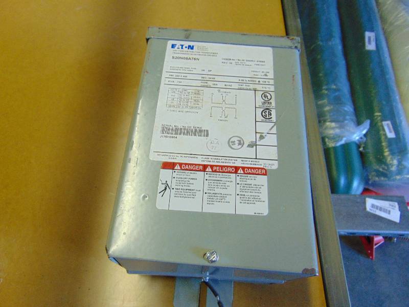 lot 4303 image: Eaton Dry Type Distribution Transformer S20N08A76N