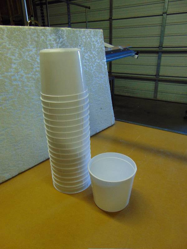 lot 4345 image: (20) ct. lot plastic Project buckets, microwave & dishwasher safe, great for mixing paint or grout 