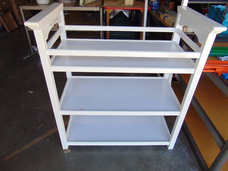 lot 4352 image: Graco 3-tier Changing Table Shelf 35 x 18 x 40