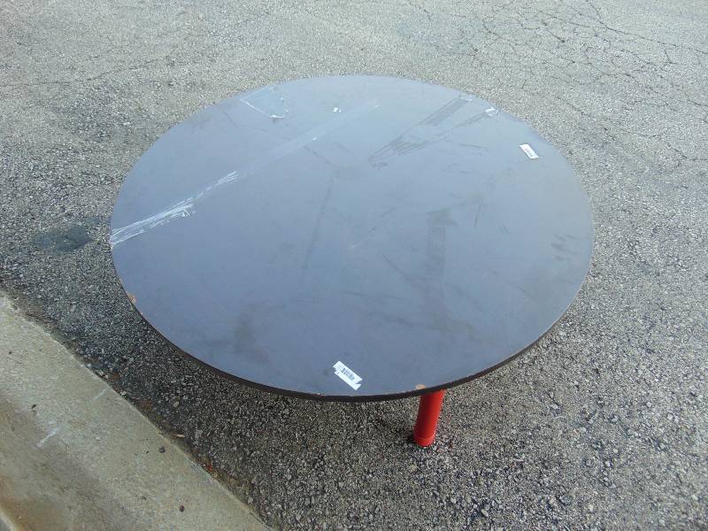 lot 4365 image: Table  44 x 28 x 1, with red adjustable legs