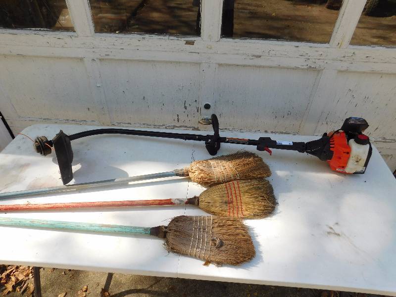 lot 150 image: Remington Weed eater and More