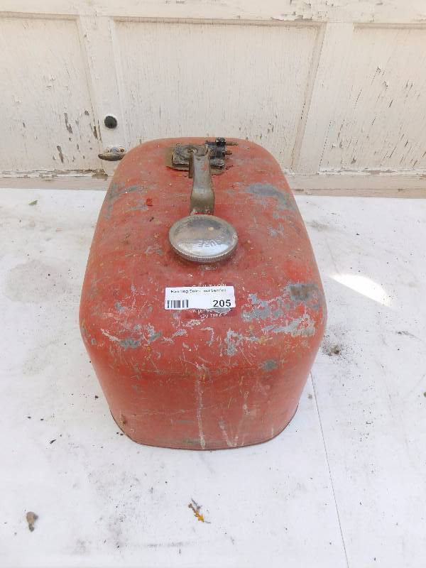 lot 205 image: Boat Gas Tank