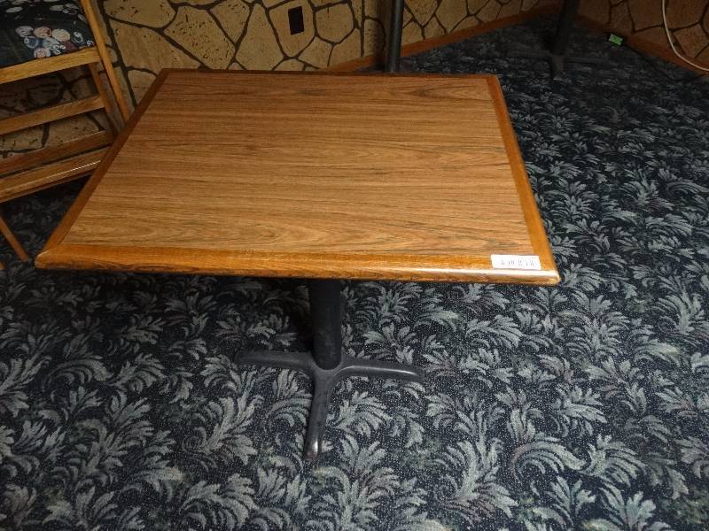 lot 411 image: Small rectangle heavy table with metal base.