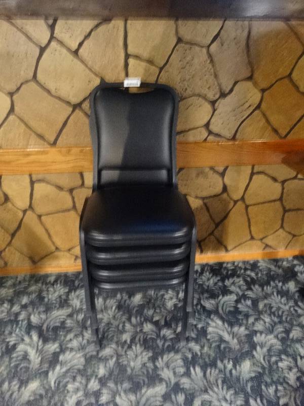 lot 451 image: Stack of 4 chairs.