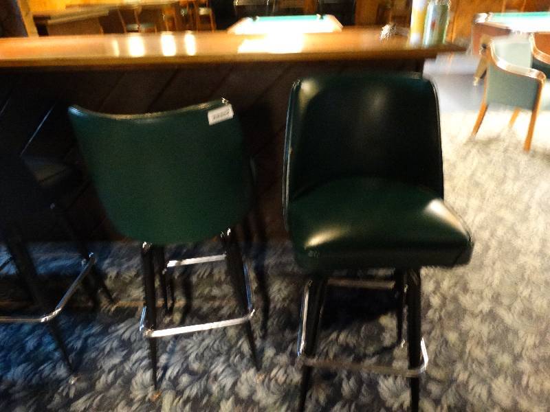 lot 479 image: 2 swivel barstools with back rest.