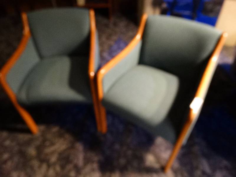 lot 571 image: 2 nice club chairs